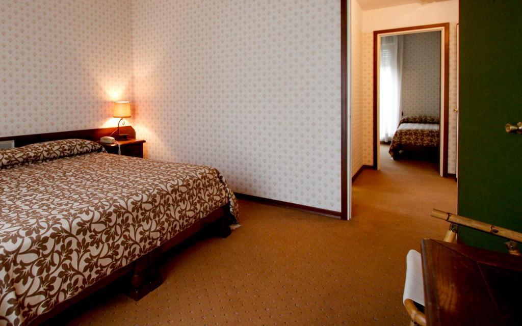 Hotel Antares Arona Exterior foto